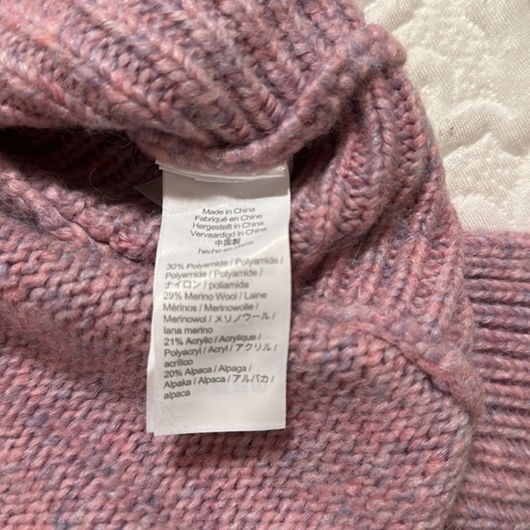 Beautiful oversize sweater poncho! Like new only worn one time! - Picture 2 of 3